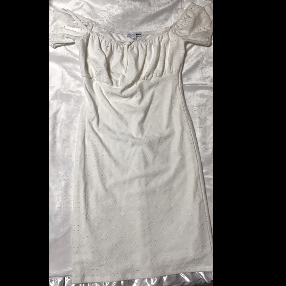 Off the shoulder white fashion nova dress